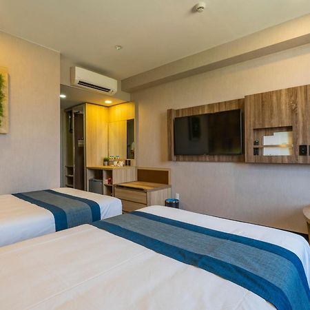 Super Hotel Thilawa Yangon Esterno foto