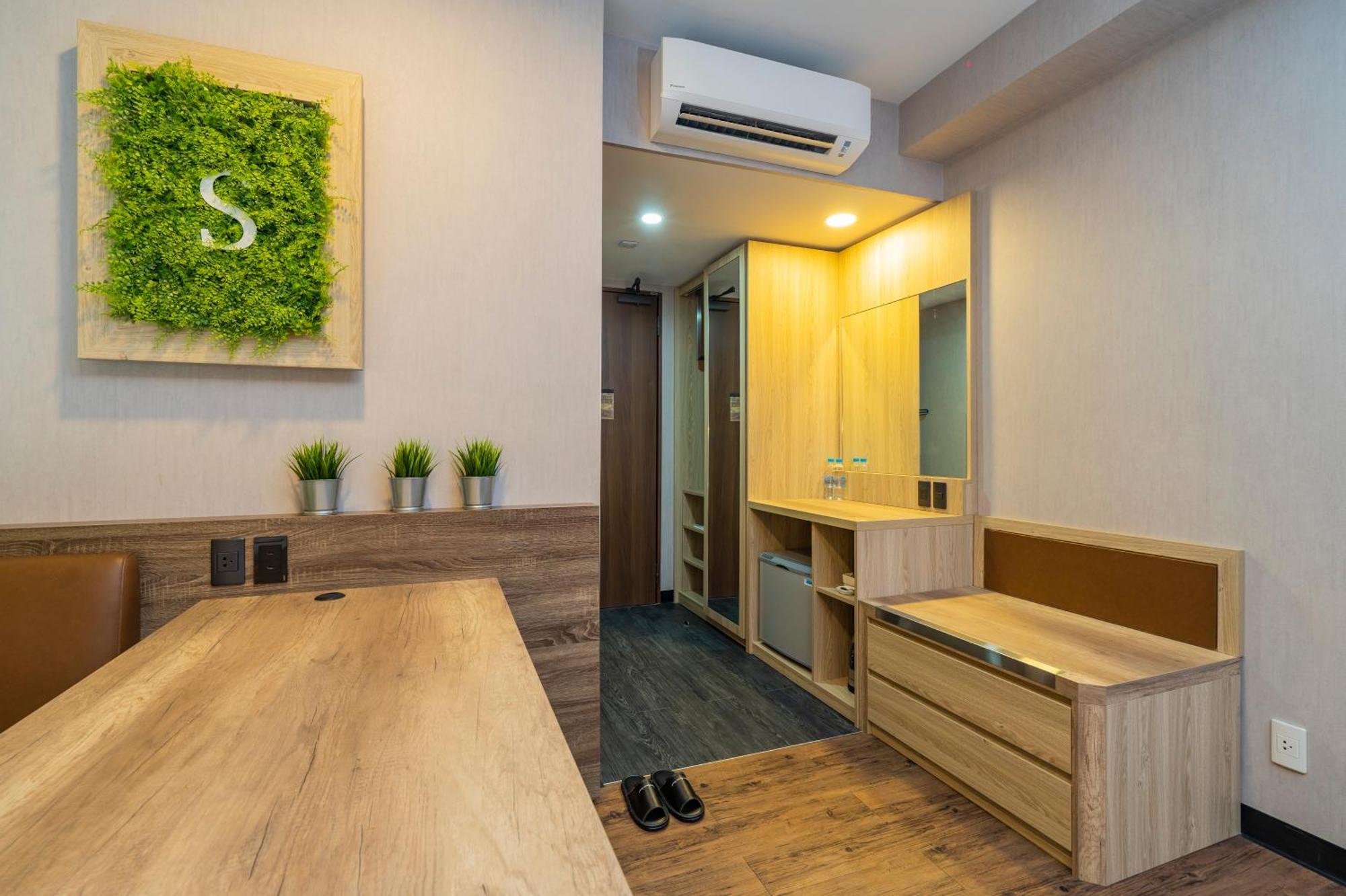 Super Hotel Thilawa Yangon Esterno foto