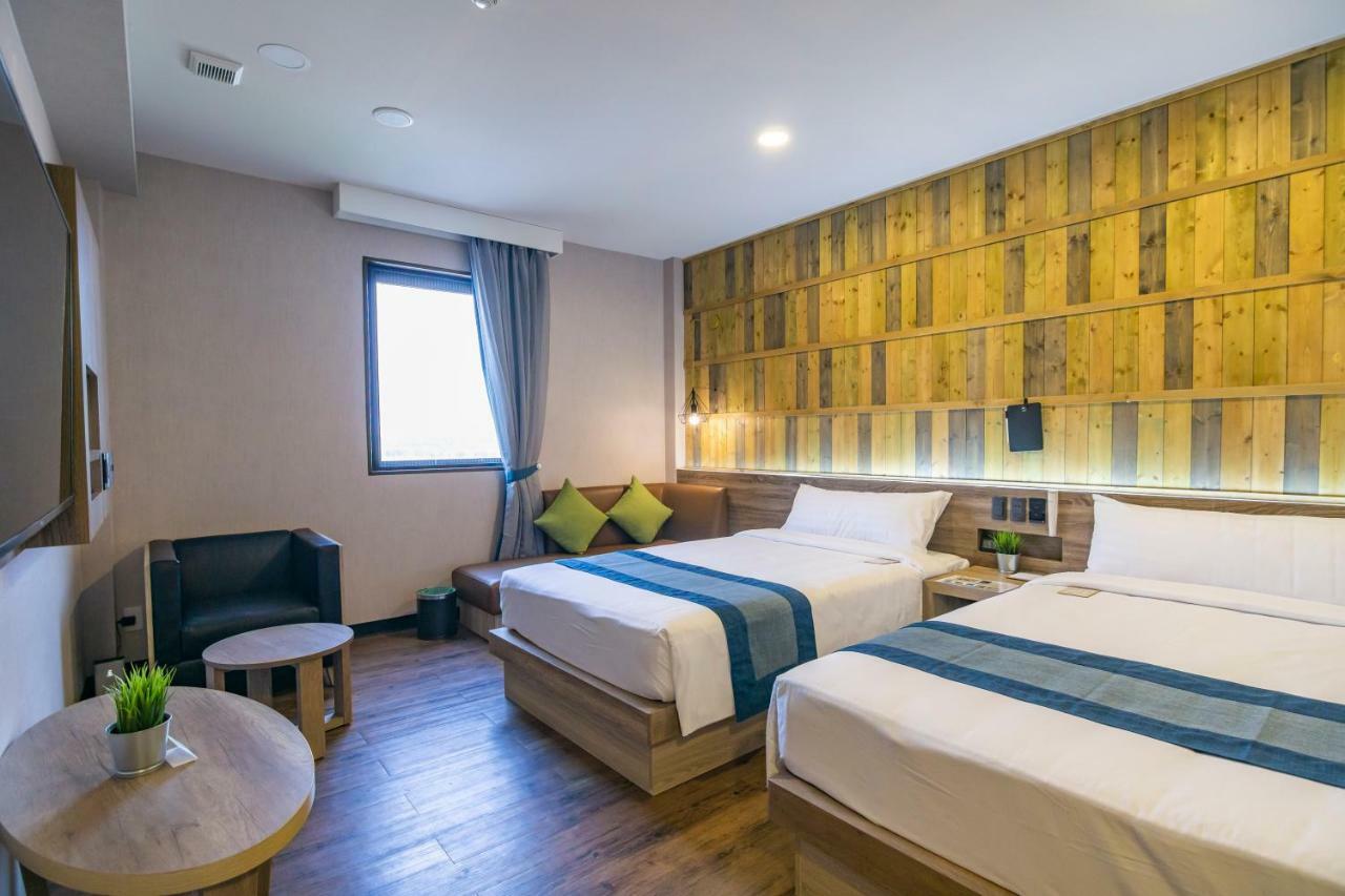 Super Hotel Thilawa Yangon Esterno foto